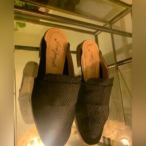 Free people slides size 6